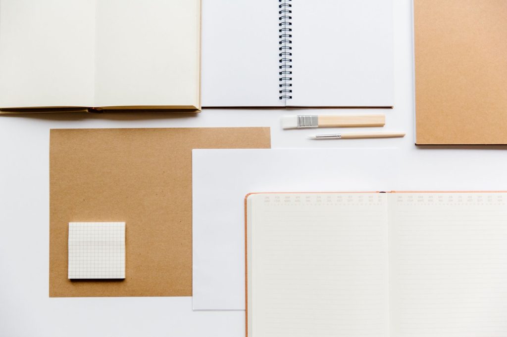 Bureau organisé, illustration de la conscienciosité