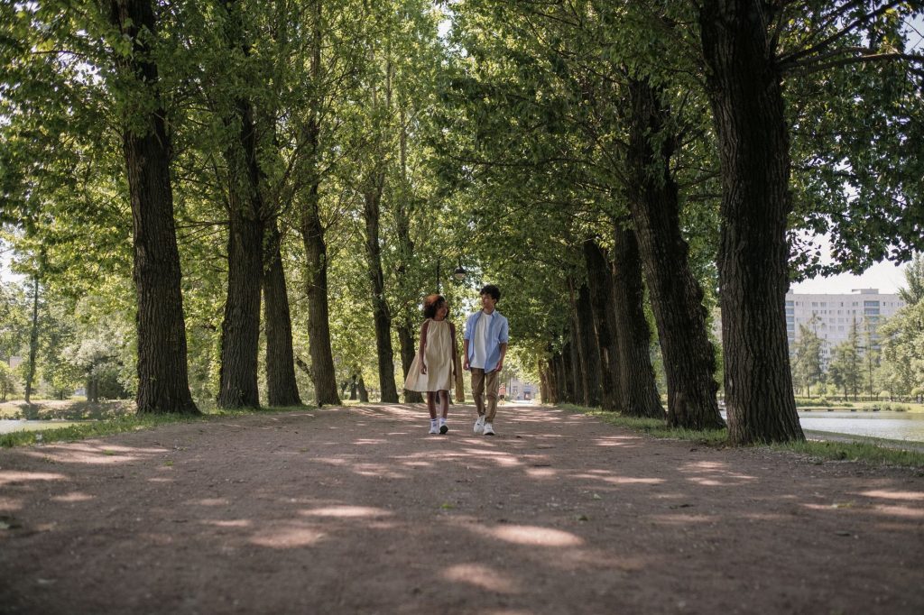 Promenade en pleine nature, source de bien-être